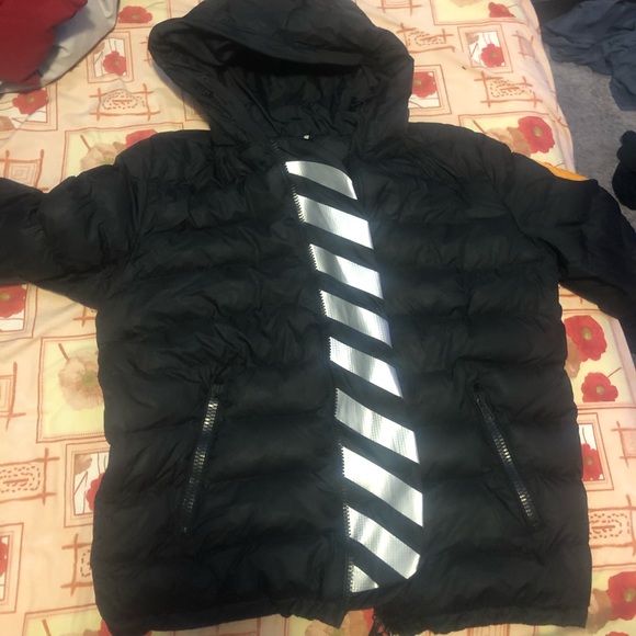 Moncler jacket - Picture 2 of 5